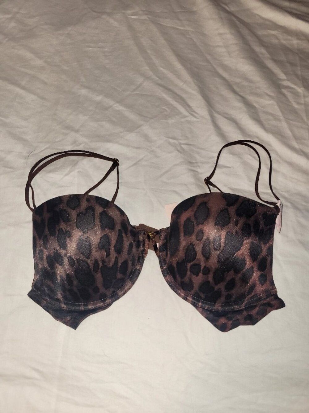 Victoria Secret Beautiful Bra NWT 34C